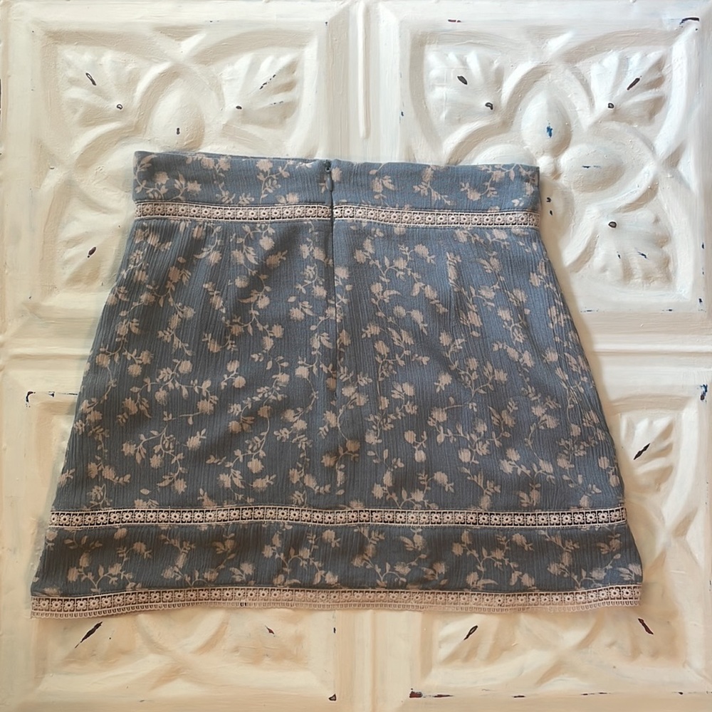 FREE! w/purchase Whitebloom & Cactus Boho Floral mini skirt | Blue & Pale Pink - Picture 2 of 6